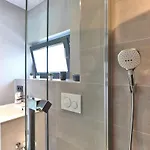 Moderne Dhh Mit Zwei