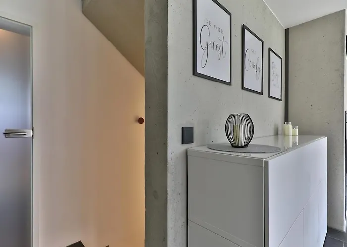 Moderne Dhh Mit Zwei Tatil Evi Gersthofen