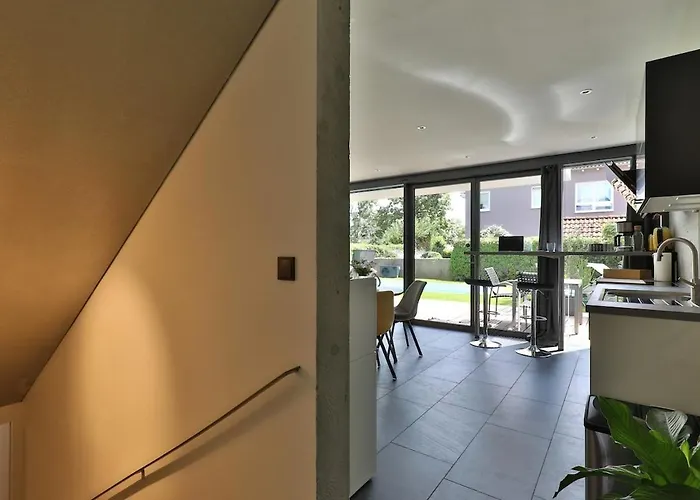 Moderne Dhh Mit Zwei