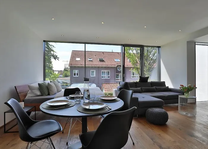 Moderne Dhh Mit Zwei