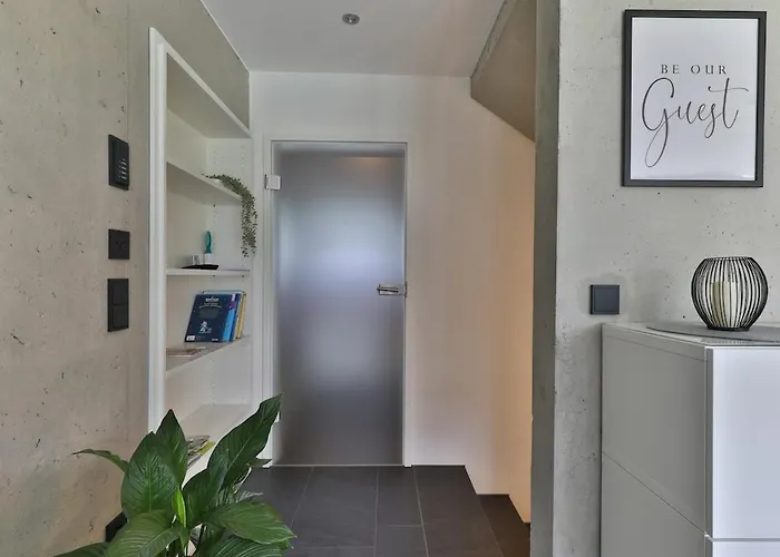Moderne Dhh Mit Zwei Gersthofen